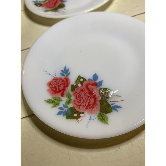 Set Of 2 JAJ Pyrex Cottage Rose Bread & Butter Plate Milk Glass 6.5in Retro Vtg - Picture 1 of 5